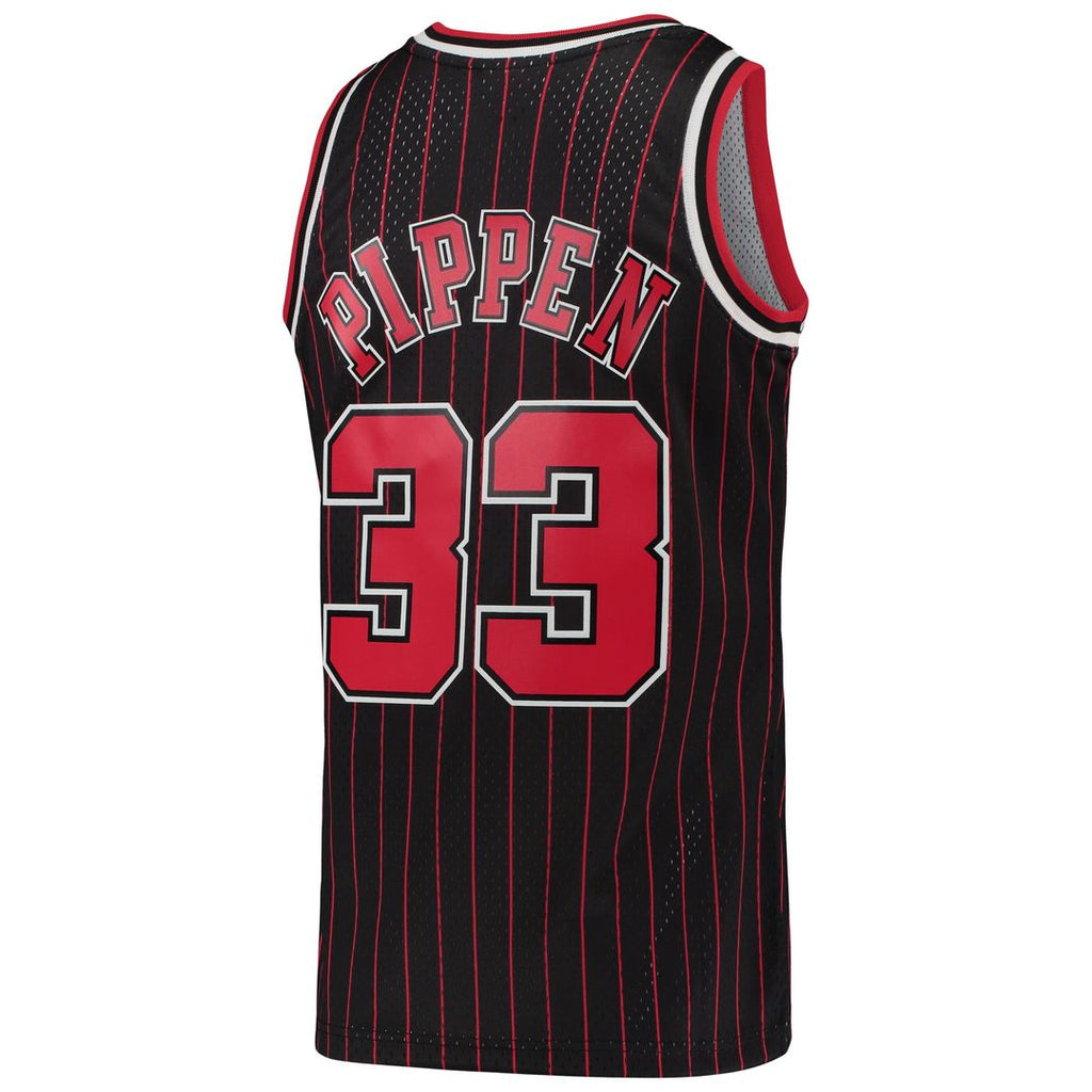 Scottie Pippen Chicago Bulls Mitchell & Ness Hardwood Classics Swingman Jersey - Black | NBA Fan Gear