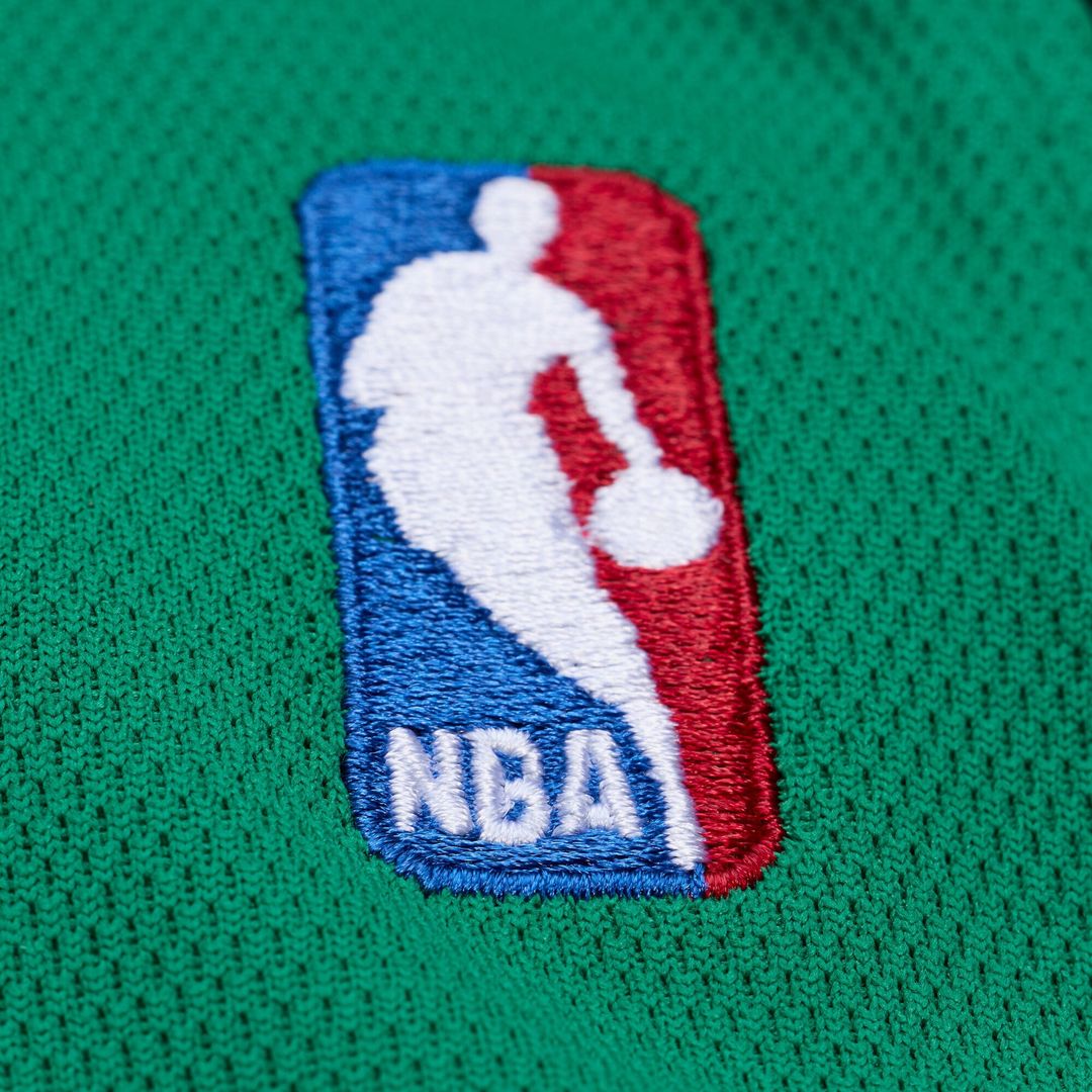 Kevin Garnett Boston Celtics Mitchell & Ness 2007-08 Hardwood Classics Authentic Jersey - Kelly Green | NBA Fan Gear