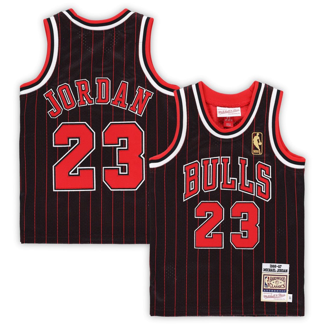 Michael Jordan Chicago Bulls Mitchell & Ness Toddler 1996/ 97 Hardwood Classics Authentic Jersey - Black | NBA Fan Gear