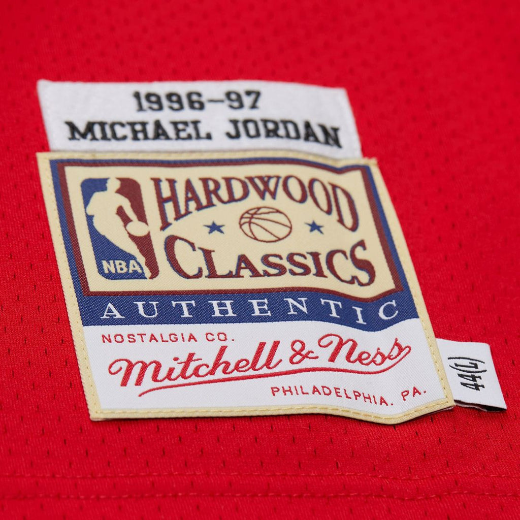 Michael Jordan Chicago Bulls Mitchell & Ness 1996/ 97 Throwback Authentic Jersey - Red | NBA Fan Gear