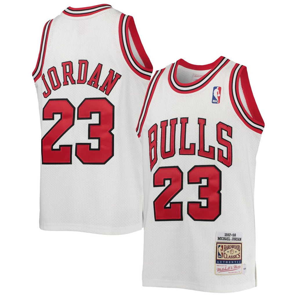 Michael Jordan Chicago Bulls Mitchell & Ness Youth 1997/ 98 Hardwood Classics Authentic Jersey - White | NBA Fan Gear