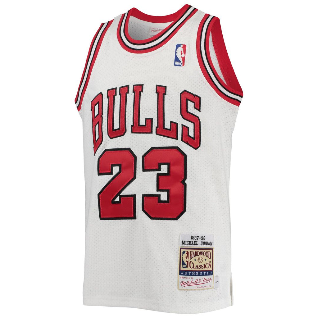 Michael Jordan Chicago Bulls Mitchell & Ness Youth 1997/ 98 Hardwood Classics Authentic Jersey - White | NBA Fan Gear