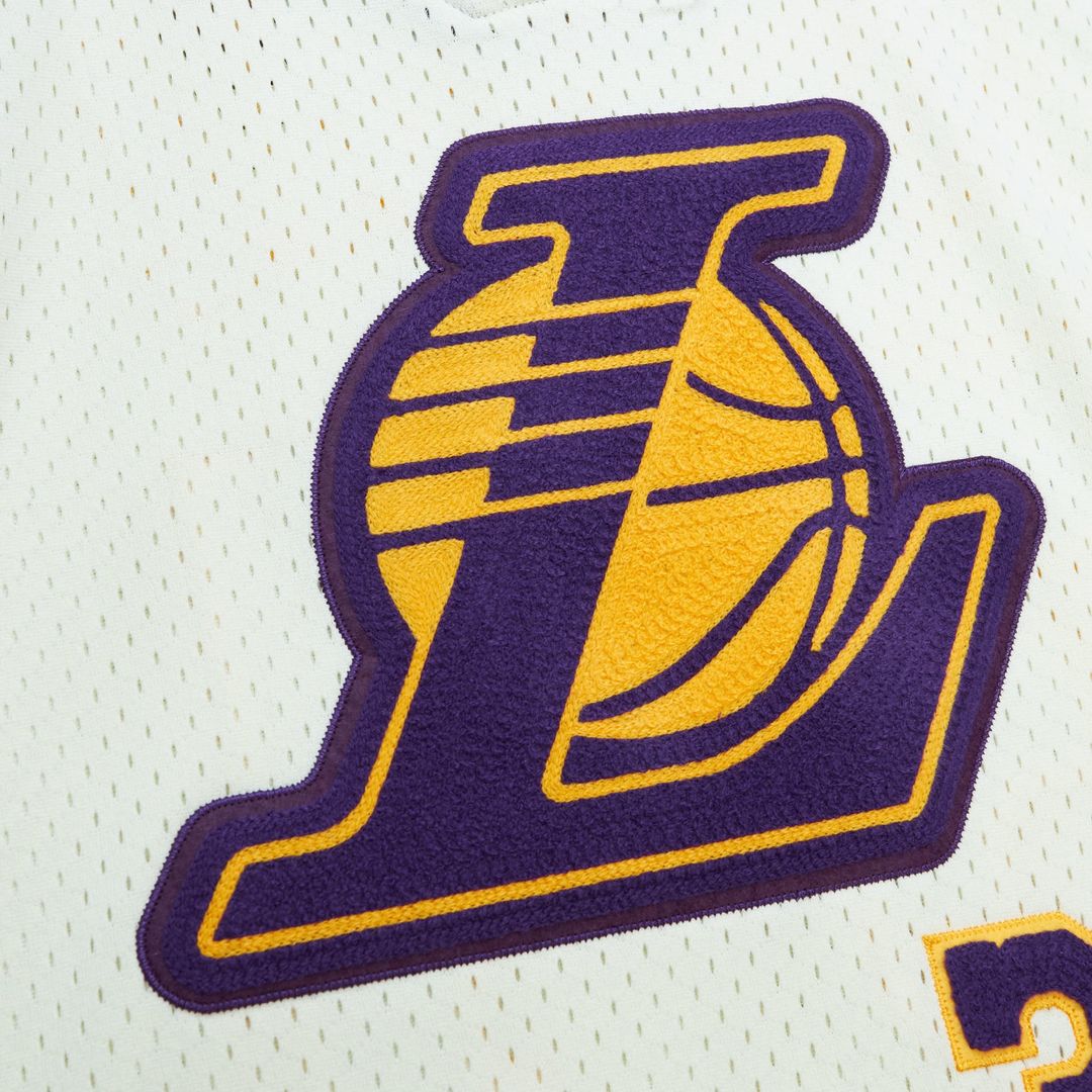 Shaquille O'Neal Los Angeles Lakers Mitchell & Ness Chainstitch Swingman Jersey - Cream | NBA Fan Gear