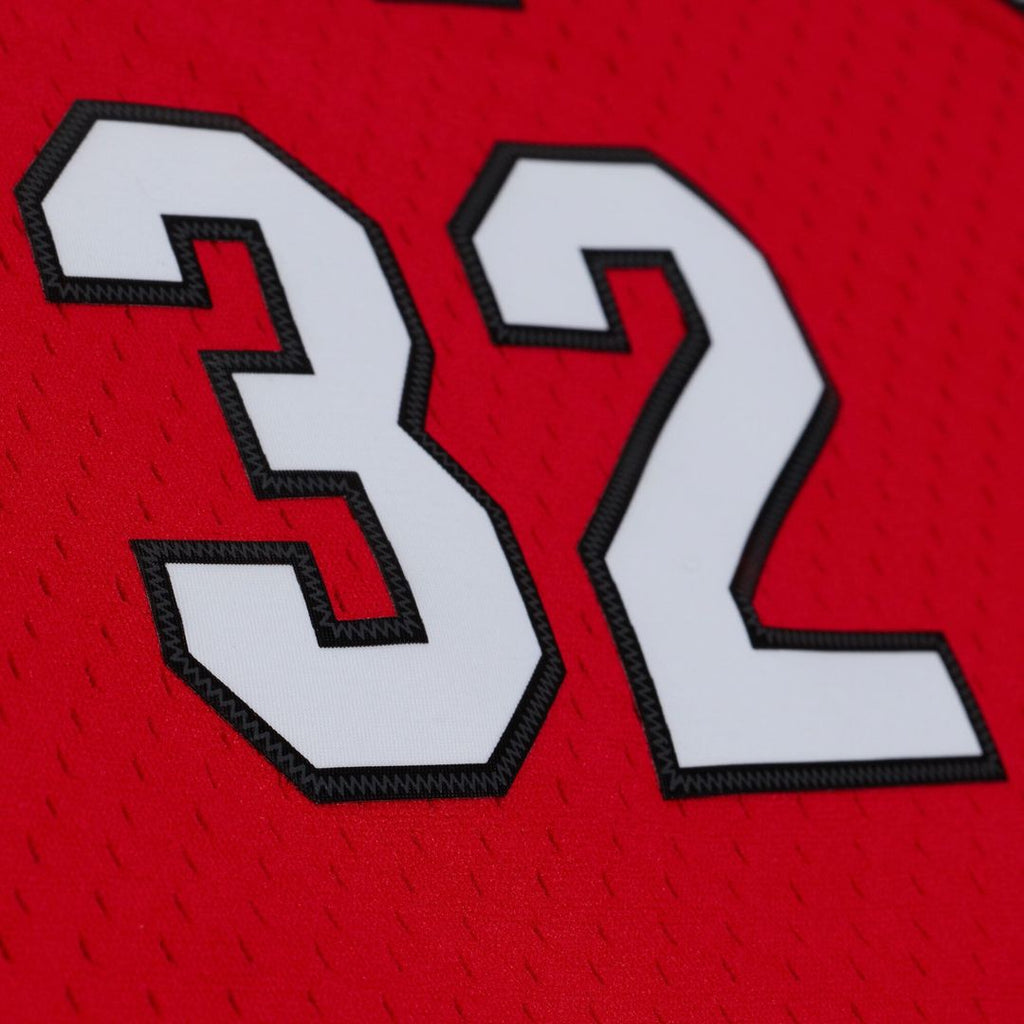 Shaquille O'Neal Miami Heat Mitchell & Ness 2005-06 Swingman Jersey - Red | NBA Fan Gear