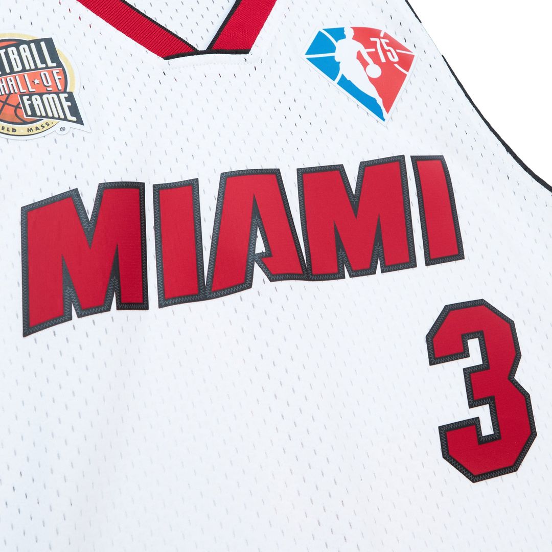 Dwyane Wade Miami Heat Mitchell & Ness Unisex Hall of Fame Class of 2023 Throwback Swingman Jersey - White | NBA Fan Gear