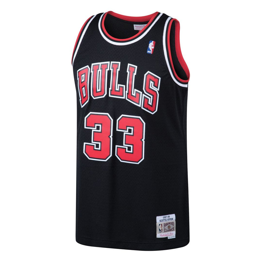 Scottie Pippen Chicago Bulls Mitchell & Ness 1997/ 98 Hardwood Classics Swingman Jersey - Black | NBA Fan Gear