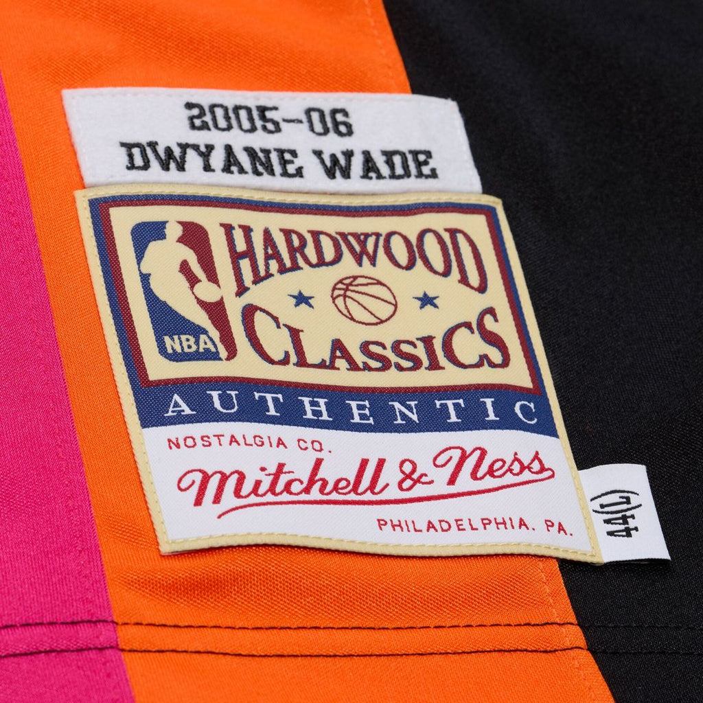 Dwyane Wade Miami Heat Mitchell & Ness 2005-06 Hardwood Classics Authentic Jersey - Black | NBA Fan Gear