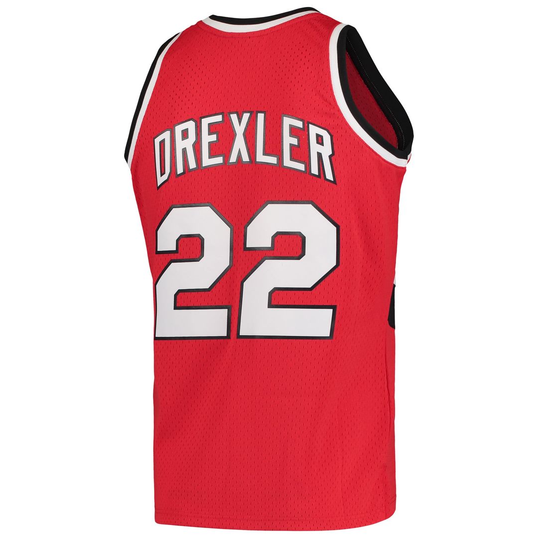 Clyde Drexler Portland Trail Blazers Mitchell & Ness 1983/ 84 Hardwood Classics Swingman Jersey - Red | NBA Fan Gear