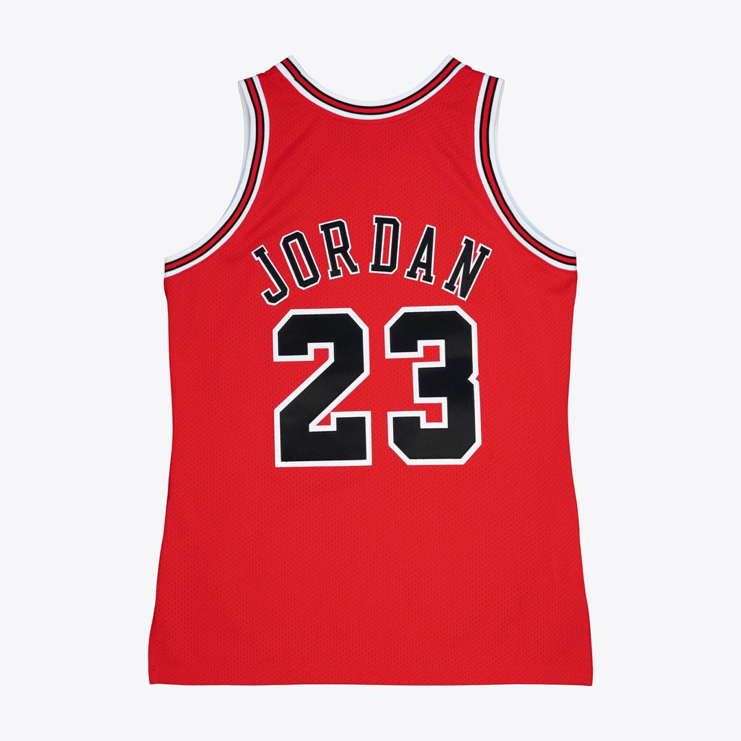 Michael Jordan Chicago Bulls Mitchell & Ness 1997-98 Authentic Jersey - Red | NBA Fan Gear