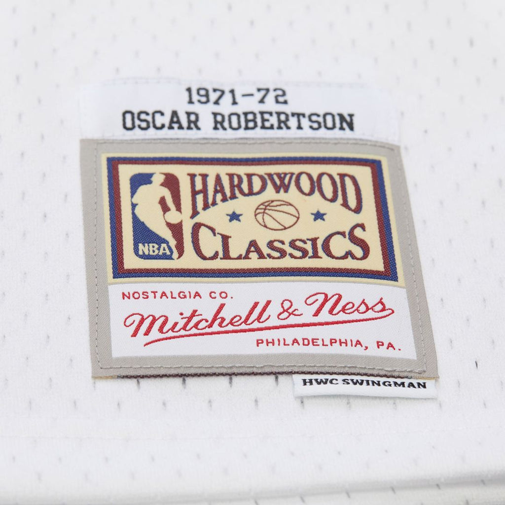 Oscar Robertson Milwaukee Bucks Mitchell & Ness Hardwood Classics Swingman Jersey - White | NBA Fan Gear