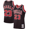Michael Jordan Chicago Bulls Mitchell & Ness 1995/ 96 Hardwood Classics Authentic Jersey - Black | NBA Fan Gear